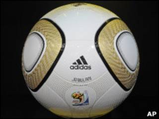 Bola Jabulani, usada na Copa do Mundo da África do Sul