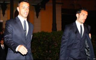 Italian team flies to South Africa
