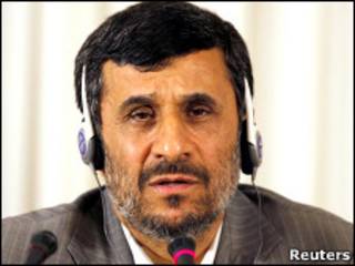 محمودی احمدی نژاد