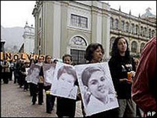 Manifestación de familiares de las víctimas (Archivo).