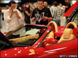 Subasta de los autos de Rothstein.