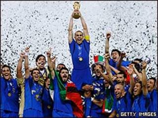 Italia celebra la victoria en el Mundial de Fútbol de 2006