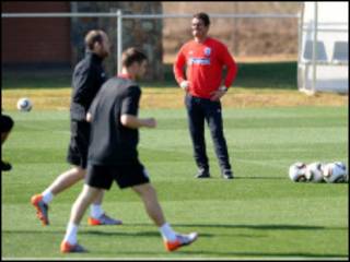 Kooxda England iyo tababarahooda
