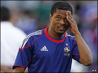 O capitão da seleção da Franca, Patrice Evra