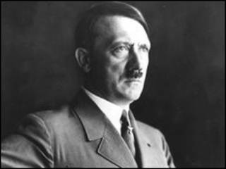 الزعيم الألماني، أدولف هتلر
