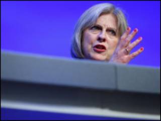 英国内政大臣特雷莎·梅
