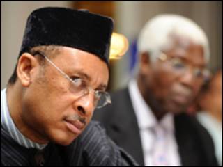 Farfesa Pat Utomi da Alex Ekwueme