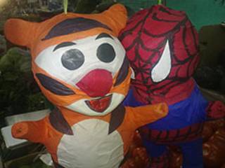 Piñatas