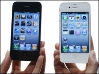 iPhone 4 en dos modelos