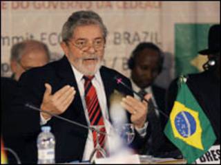 Lula em evento na África