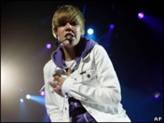 O cantor Justin Bieber durante show nos Estados Unidos (AP, 24 de junho)