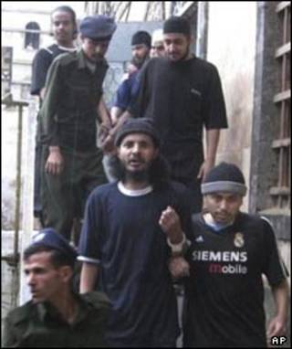 محکومان