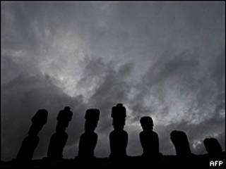 Estatuas de roca volcánica de la isla de Pascua