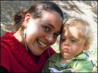 Erica com o filho, Nicholas