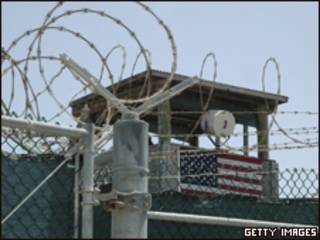 Torre de vigilância na prisão de Guantánamo (Getty Images/Arquivo)