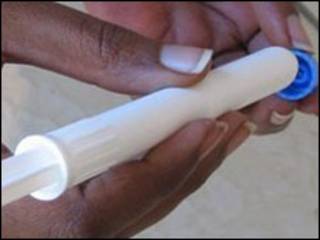 Aparelho usado para aplicação de gel (Foto: Centre for the Aids Programme of Research in South Africa)