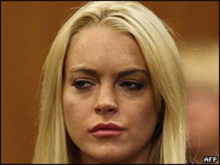 Lindsay Lohan durante a aparição na Justiça nesta terça-feira, antes de ir para a prisão (foto: AFP/Getty Images)
