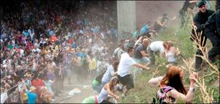 Estampida en el Love Parade