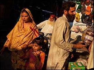 पाकिस्तान में एक बाज़ार