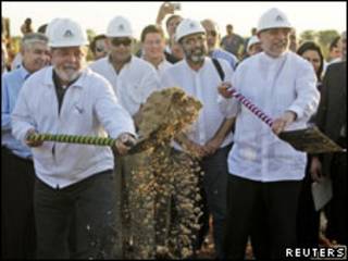 El presidente de Paraguay, Fernando Lugo, y el de Brasil, Lula da Silva