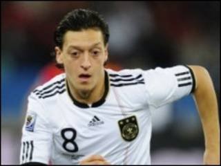 Mesut Özil
