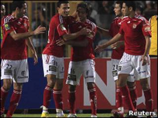لاعبو الأهلي في مباراة الإسماعيلي