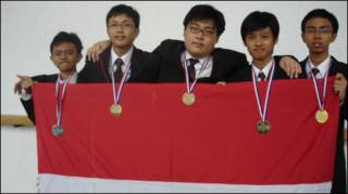 Ahmad Ataka Awwalur Rizqi (SMAN 3 Yogyakarta), Christian George Emor (SMA Lokon St. Nikolaus, Tomohon, Sulawesi Utara), Kevin Soedyatmiko (SMAN 12 Jakarta), David Giovanni (SMAK Penabur Gading Serpong), Muhammad Sohibul Maromi (SMAN 1 Pamekasan, Madura).