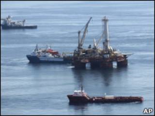 BP tiếp tục công tác bịt dầu tràn tại giếng dầu ngoài khơi vịnh Mexico
