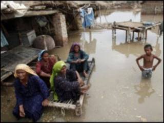 पाकिस्तान में बाढ़