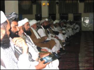 په کابل کې راغونډي شوي ديني عالمان