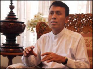 နှုတ်ထွက်တဲ့ ဥက္ကဌ ကိုဖြိုးမင်းသိန်း