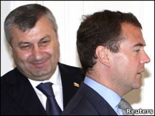 Эдуард Кокойты и Дмитрий Медведев