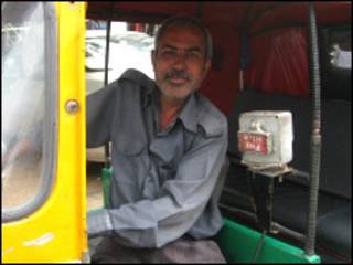 ऑटो चालक