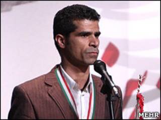 هادی ساعی