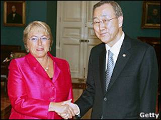 Michelle Bachelet junto a Ban Ki- moon