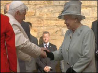 Papa Benedict na Malkia Elizabeth wa Uingereza