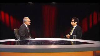 سهراب مختاری (راست) با عنایت فانی در برنامه به عبارت دیگر