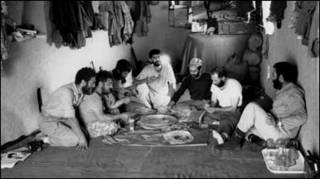 رزمندگان در سنگر