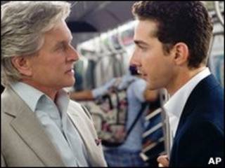 Michael Douglas trong phim Money Never Sleeps