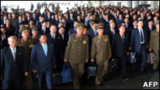 Delegados do Partido dos Trabalhadores chegam a Pyongyang