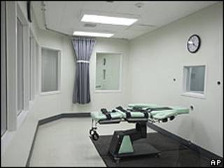 Cuarto donde se aplica la inyección letal en la prisión de San Quentin en California, EE.UU.