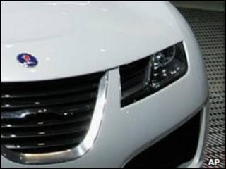 Машина Saab