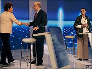 De izquierda a derecha, Dilma Rousseff, José Serra y Marina Silva