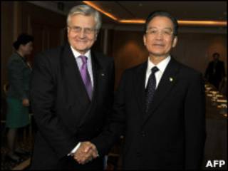 Presidente del BCE Jean Claude Trichet y primer ministro Wen Jiabao