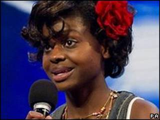 Gamu Nhengu durante o programa X Factor