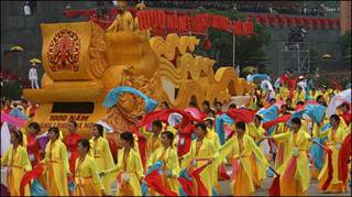 Diễu hành mừng đại lễ