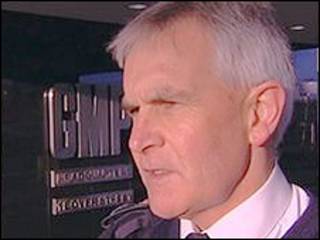 Peter Fahy, chefe da polícia da região de Manchester