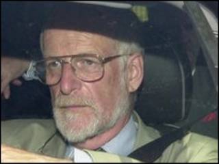 Dk David Kelly