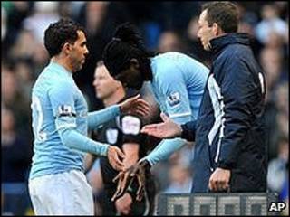 Tevez ya nace sai ya bar Man City