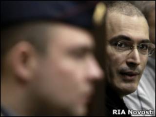 Михаил Ходорковский в зале суда